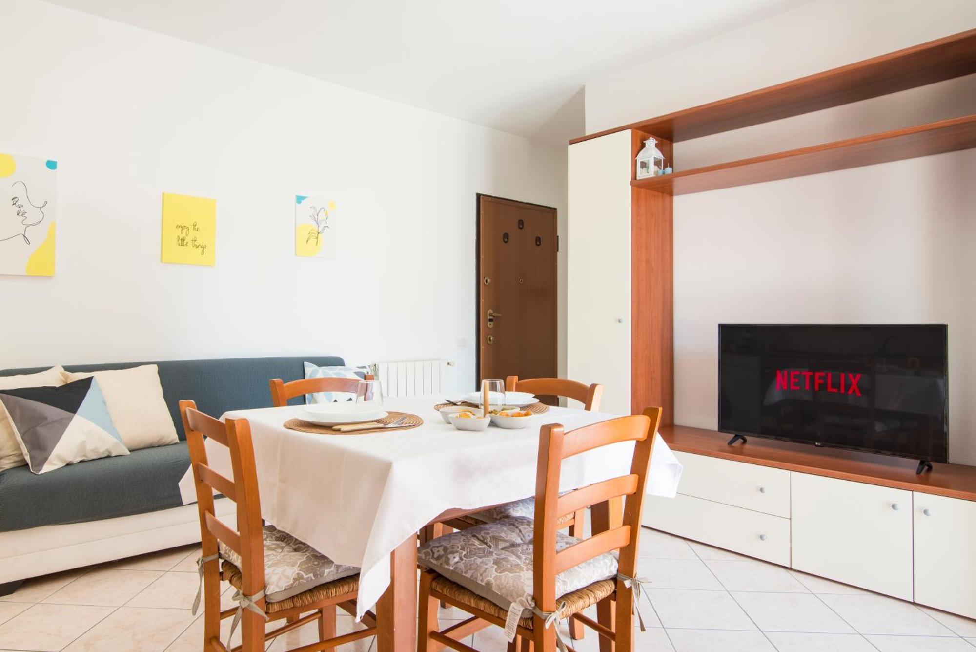 Ferienwohnung Oristano Centro - Con Parcheggio Privato Gratuito Exterior foto